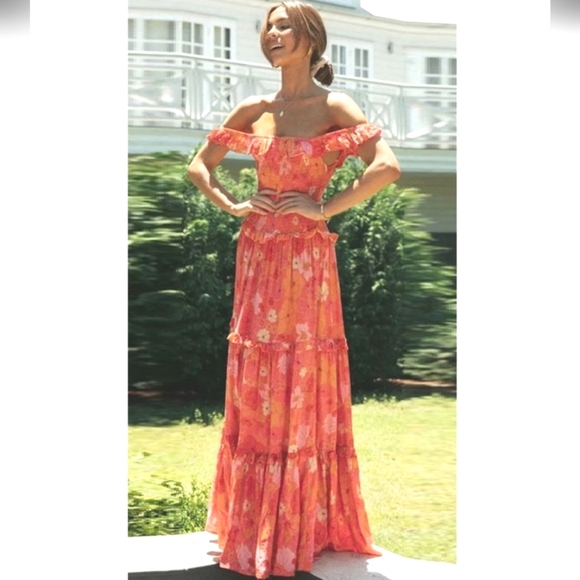 Abel The Label Floral Smocked Tiered Ruffle Off Should Women's Maxi Dress Size S - Picture 1 of 14